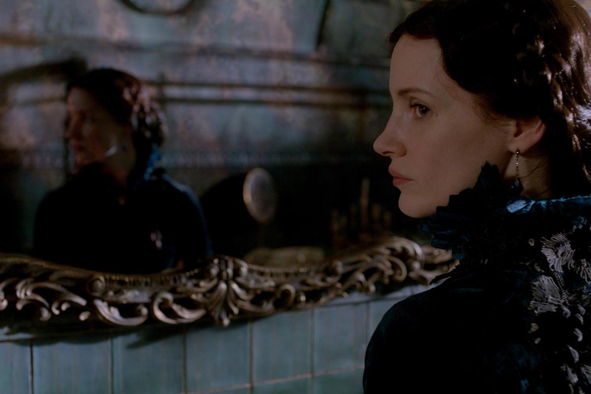 crimson-peak-6